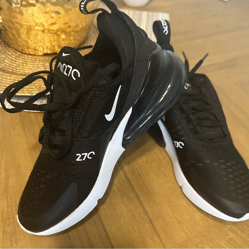 Nike Air Max 270 Black and White Sneakers